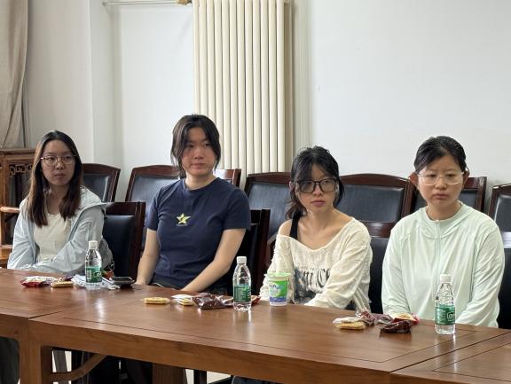 继续了解教学副院长王冲