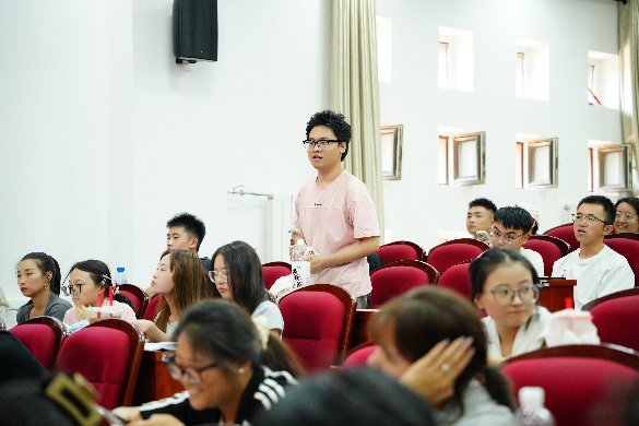 在本次专场宣讲会上